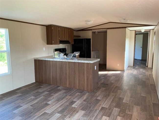 Building Photo - 5657 FM 1362