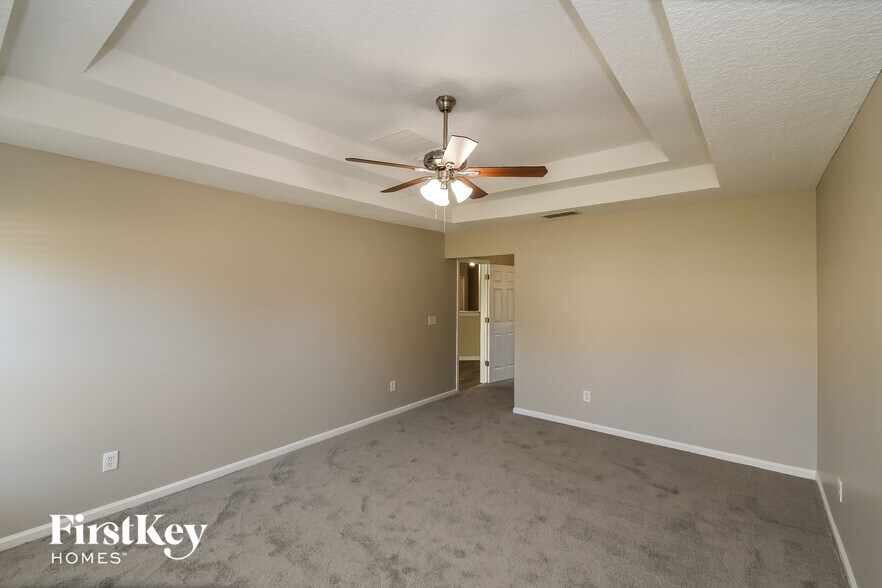 Building Photo - 182 Greenfield Dr