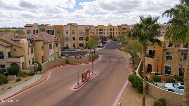 Building Photo - 14575 W Mountain View Blvd