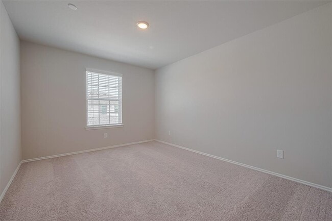 Building Photo - 2902 Scanlan Mdw