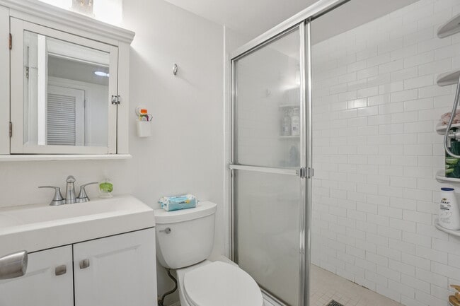 Building Photo - 2704 Rambler Ct