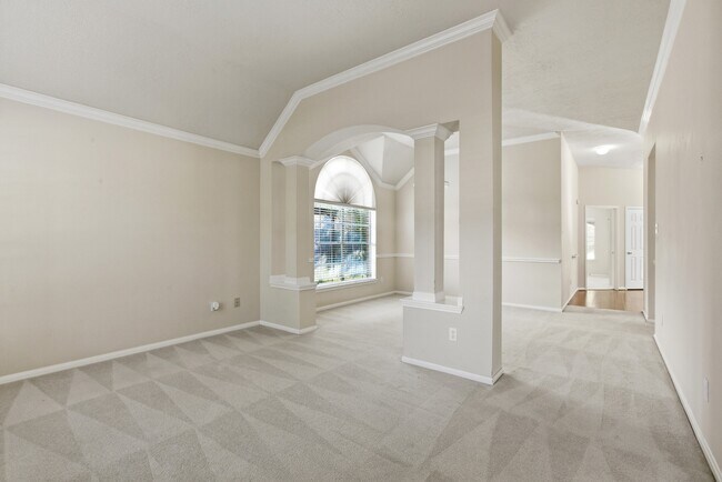 Building Photo - 18014 Still Springs Ct