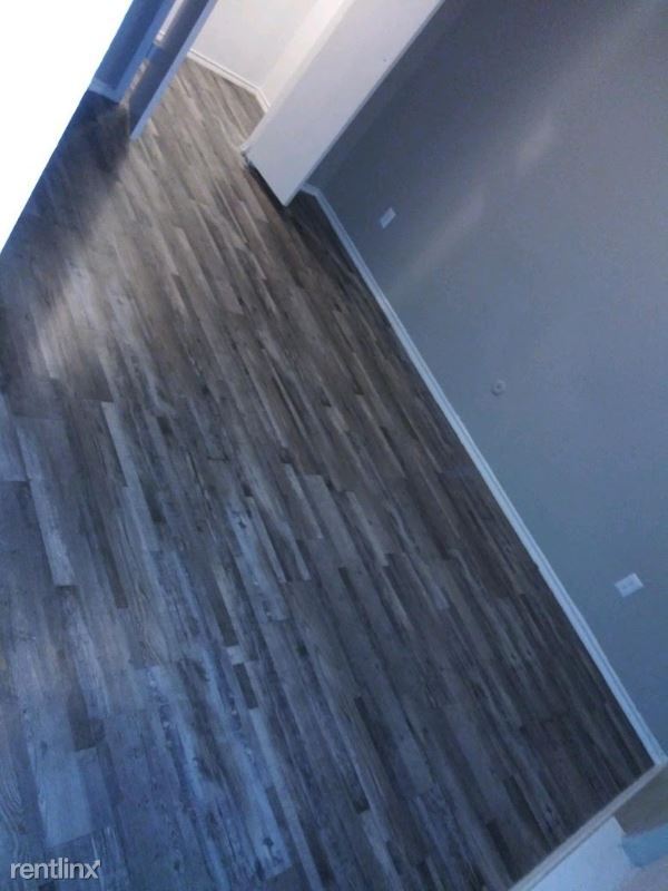 Building Photo - 2 br, 1.5 bath Apartment - 5000 S HAMPTON RD