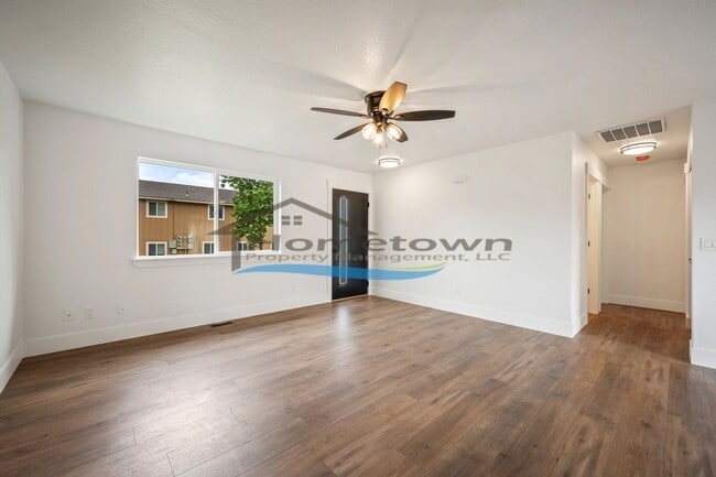 Building Photo - 1804 E Coeur D Alene Ave