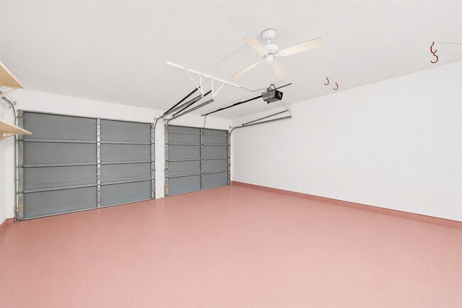 Building Photo - 7518 Alcomita Dr