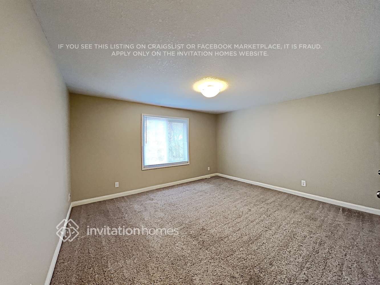 Building Photo - 1009 Hilloway Cir