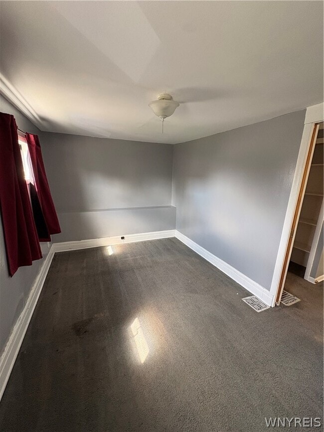 Building Photo - 57 Abbottsford Pl