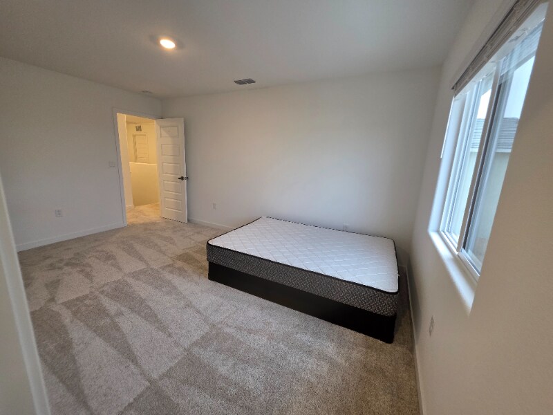 Building Photo - 12663 Snowy Owl Wy