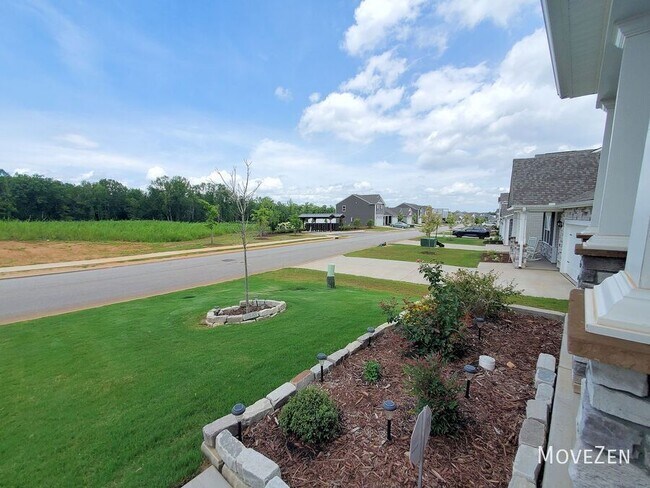 Building Photo - 349 Silicon Dr