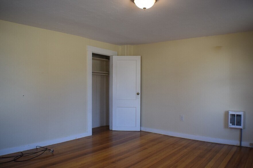 Building Photo - 55 Mendon St