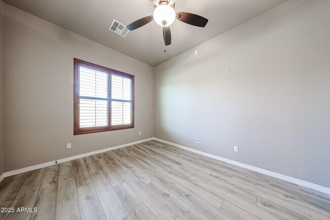 Building Photo - 4318 N 180th Dr