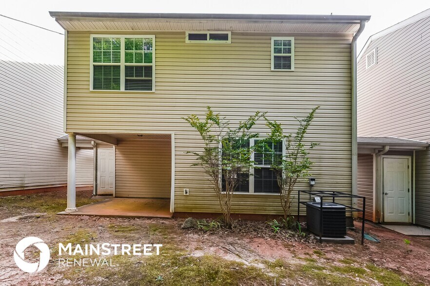 Building Photo - 203 London Dr