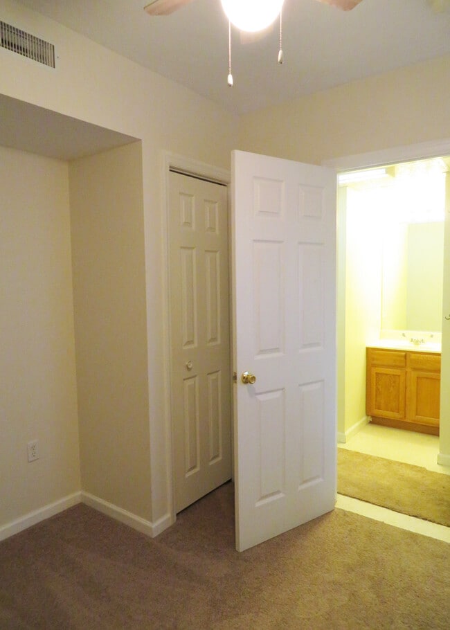 Lower-Level Bath #3 - 14 Silver View Ct