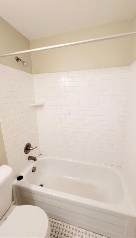 Building Photo - 509 N 35th St