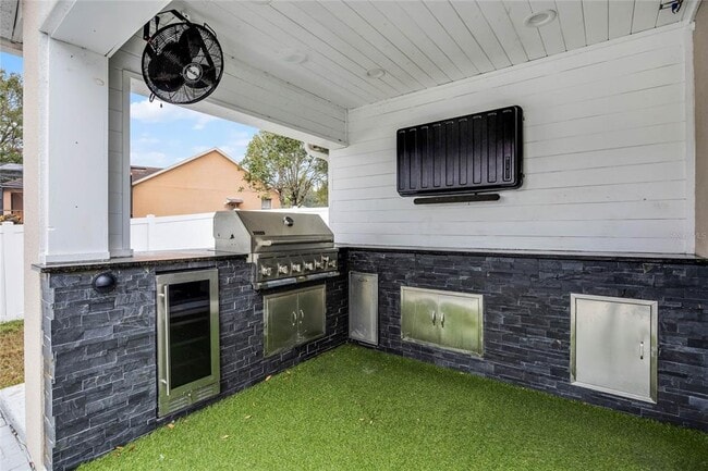 Building Photo - 10339 Castillo Ct