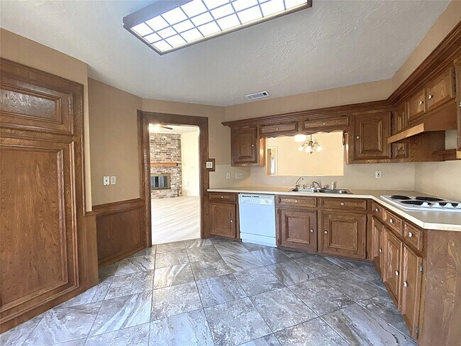 Building Photo - 9515 Hendon Ln