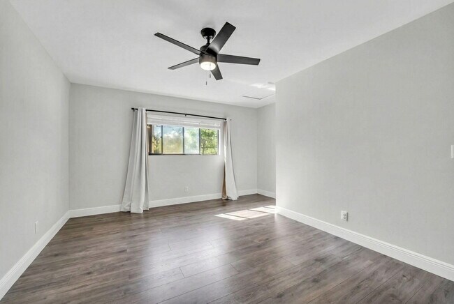 Building Photo - 20824 Boca Ridge Dr N