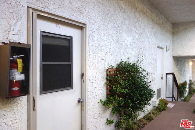 Building Photo - 26664 Seagull Way