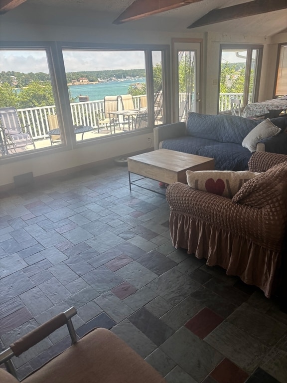 Building Photo - 3 Point Rd