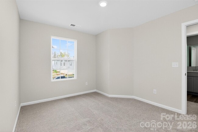 Building Photo - 10032 Greystar Ln