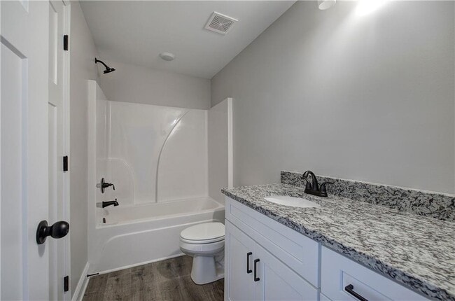 Building Photo - 309 Arbor Cir