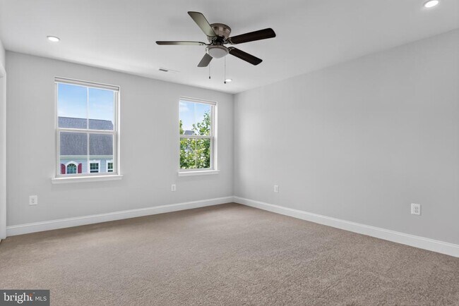 Building Photo - 12241 Bluffwood Ter