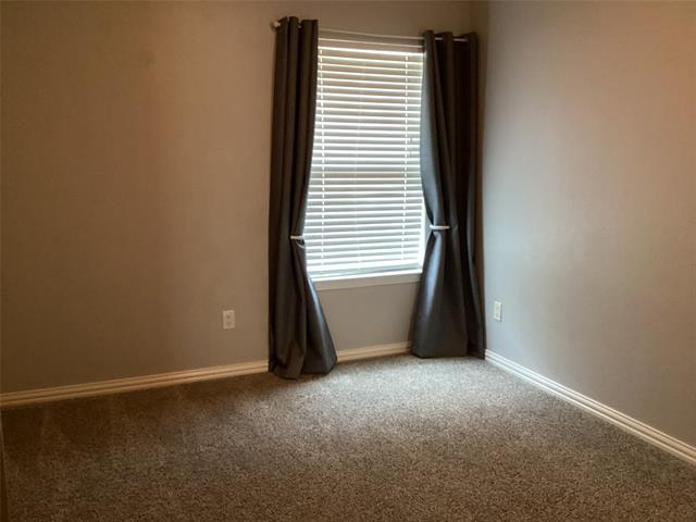 Building Photo - 9121 Rose Ct