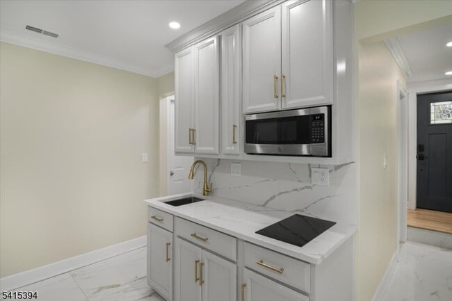 Building Photo - 46 Fordham Trail
