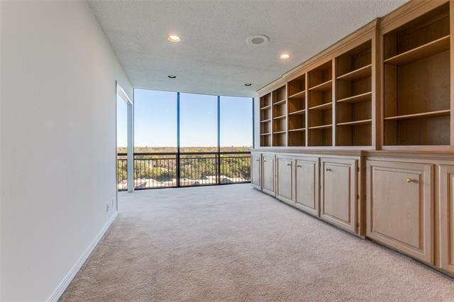 Building Photo - 6335 W Northwest Hwy