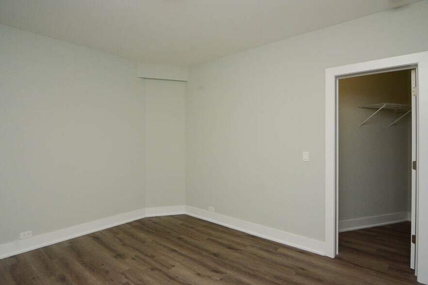 Building Photo - 798 Judson Ave