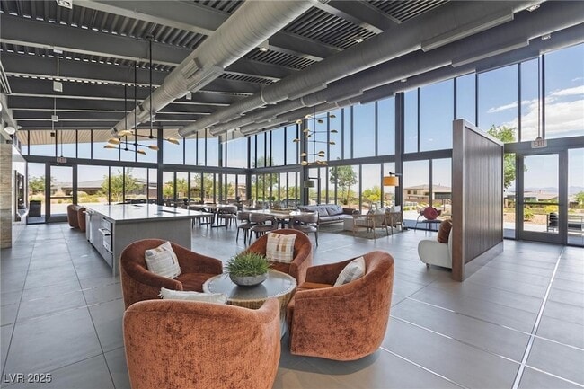 Building Photo - 10927 White Clay Dr