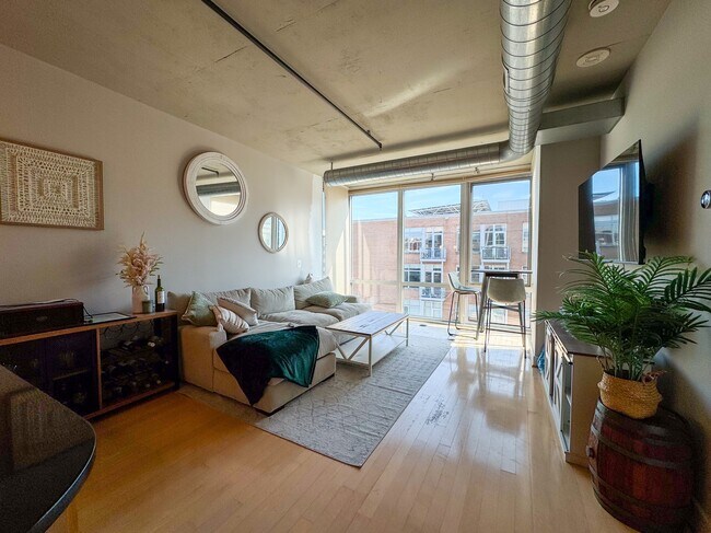 Building Photo - 2125 14th St NW