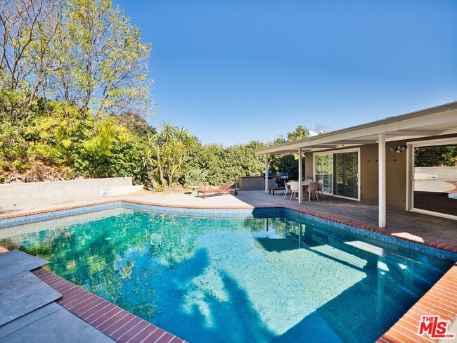 Building Photo - 4863 Don Juan Pl