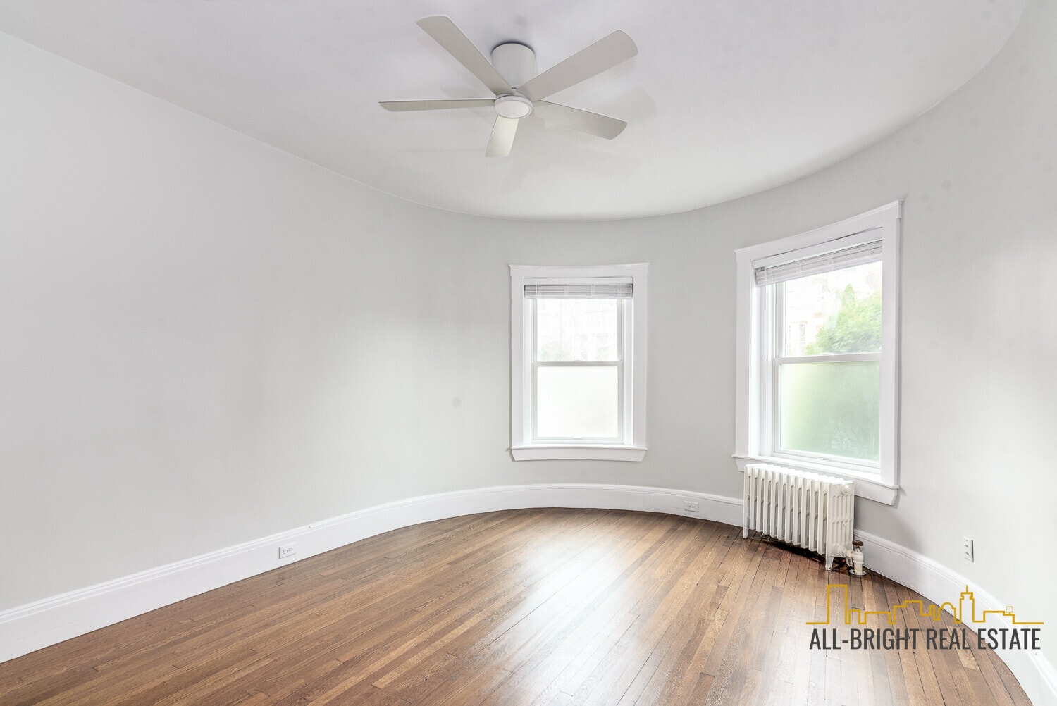 Building Photo - 369 Tappan St