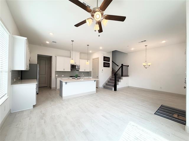 Building Photo - 10575 Anna Island Dr