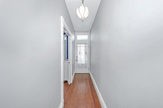 Building Photo - 12 E South St