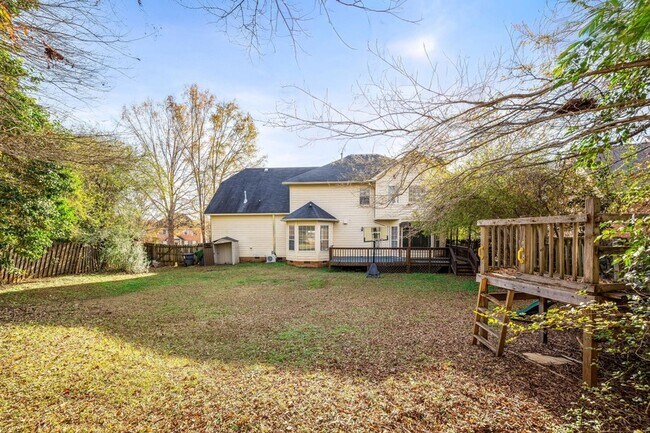 Building Photo - 1114 Rivershyre Dr