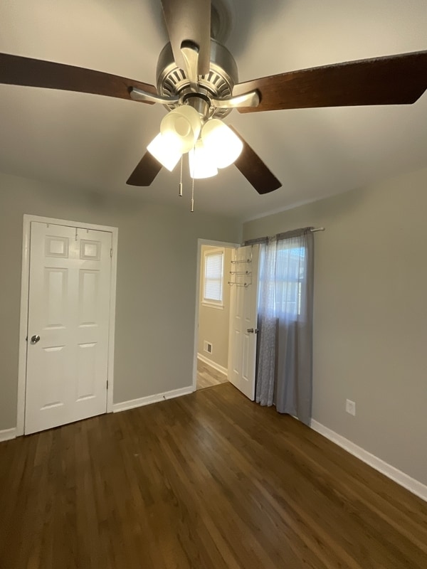 Building Photo - 301 Richard St