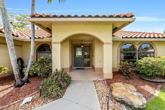 Building Photo - 1707 Primrose Ln
