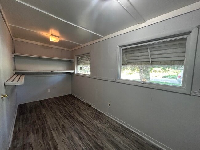 Building Photo - 35 Lake-