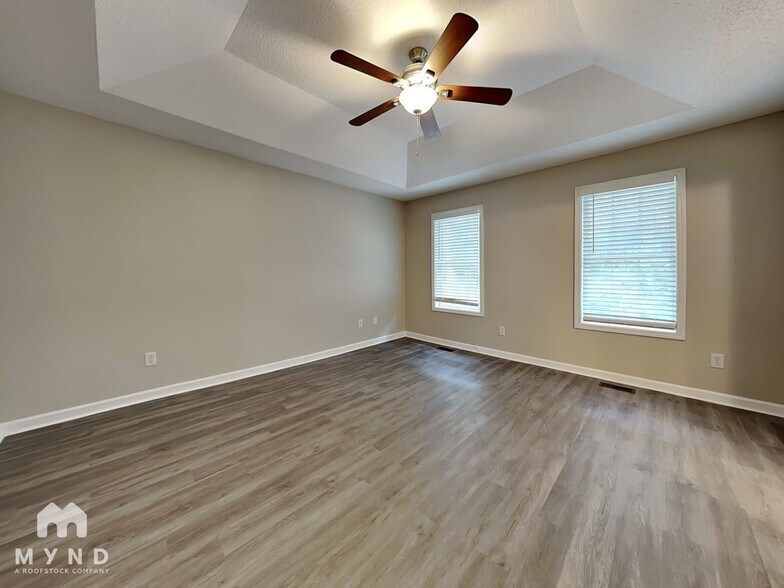 Building Photo - 93 Deidre Ct