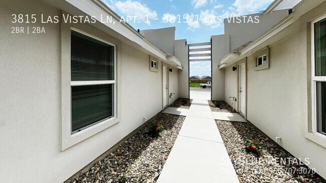 Building Photo - 3815 Las Vistas Ln