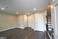 Building Photo - 125 Dragon Dr