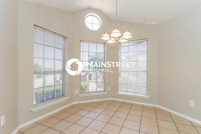 Building Photo - 3 Bedroom Pet-Friendly Home in Fort Worth, TX with Main Street Renewal