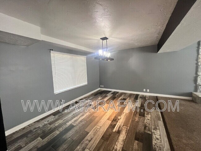 Building Photo - 11633 Nicklaus Rd