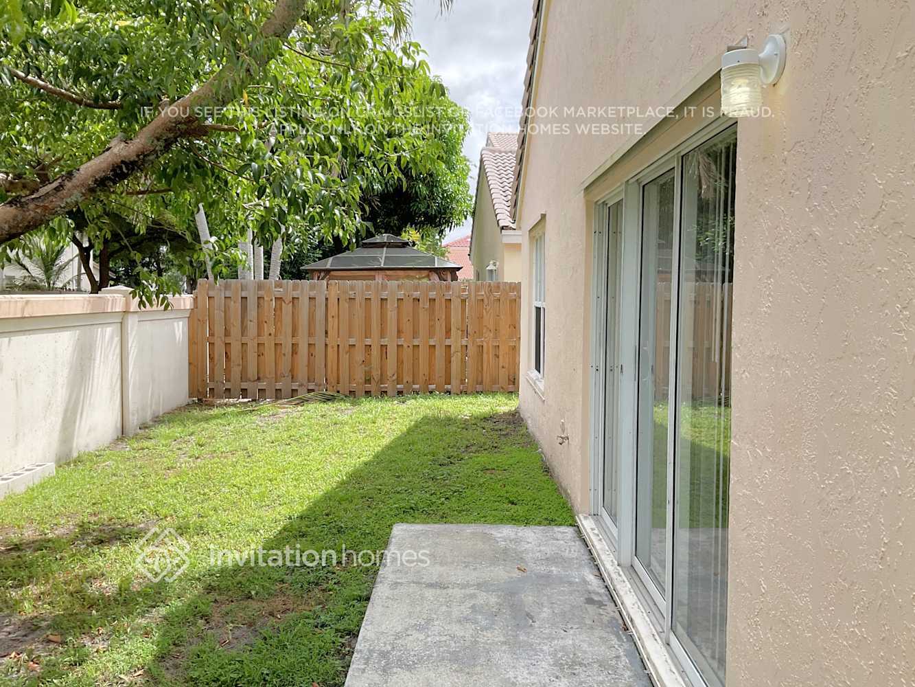 Building Photo - 6249 Island Way