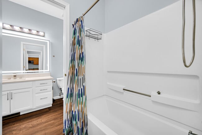 Building Photo - 16623 Natoma Dr