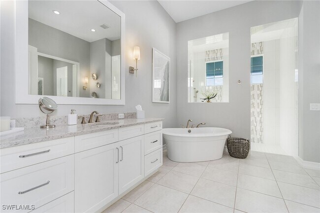 Building Photo - 14226 Charthouse Cir