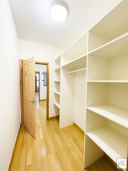 Building Photo - AMSTERDAM AVENUE