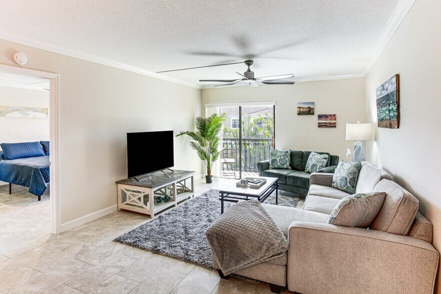 Building Photo - 12491 McGregor Blvd